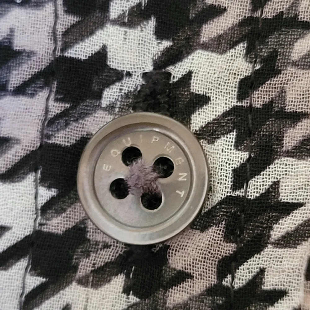 Equipment Grey Houndtooth Pure Silk Blouse - Picture 5 of 9